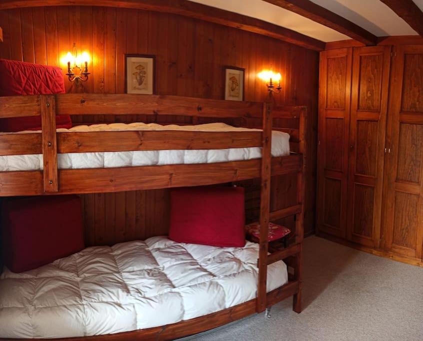 Cozy Apartment In The Heart Of The Alps Chateau-d'Oex Dış mekan fotoğraf